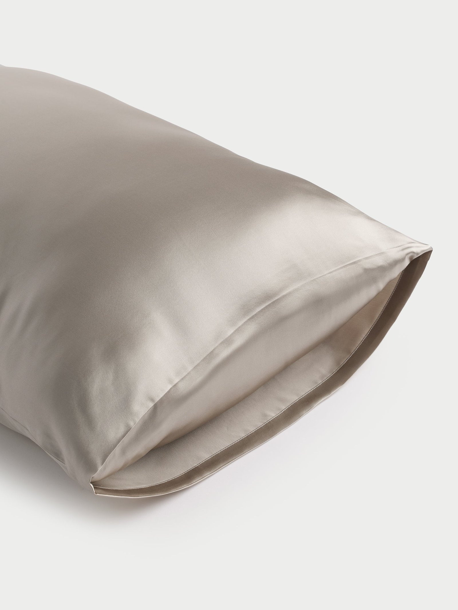 5_Dovegrey_Silkpillowcase_1 Silk Pillowcase - Image 1